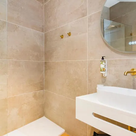 Metropolitan Living Lisbon - Laranjeiras Apartment Exterior photo